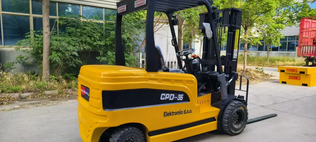 3.5T eletric forklift