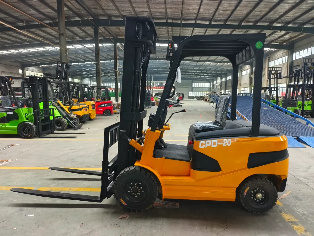 2T electric forklift