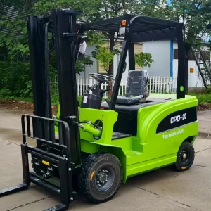 green electric forklifts