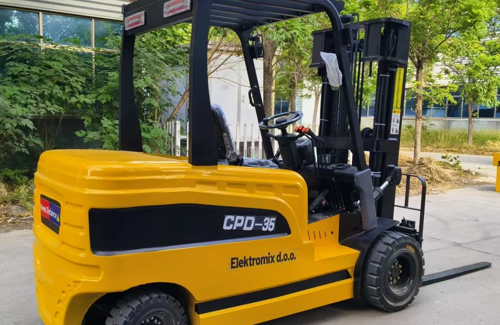 3.5T electric forklift