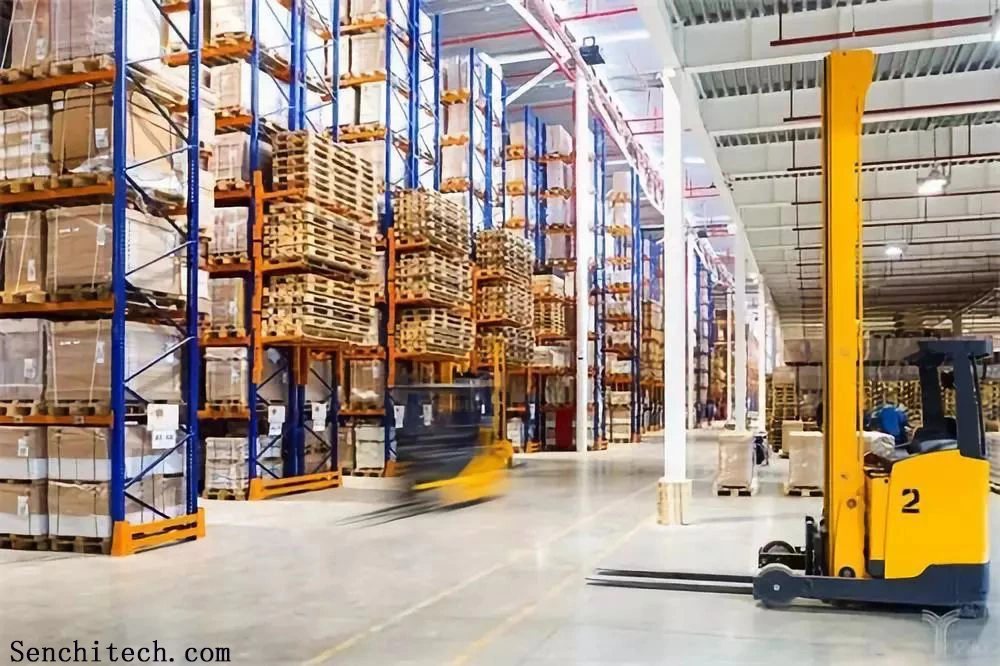 reach forklifts for warehouse