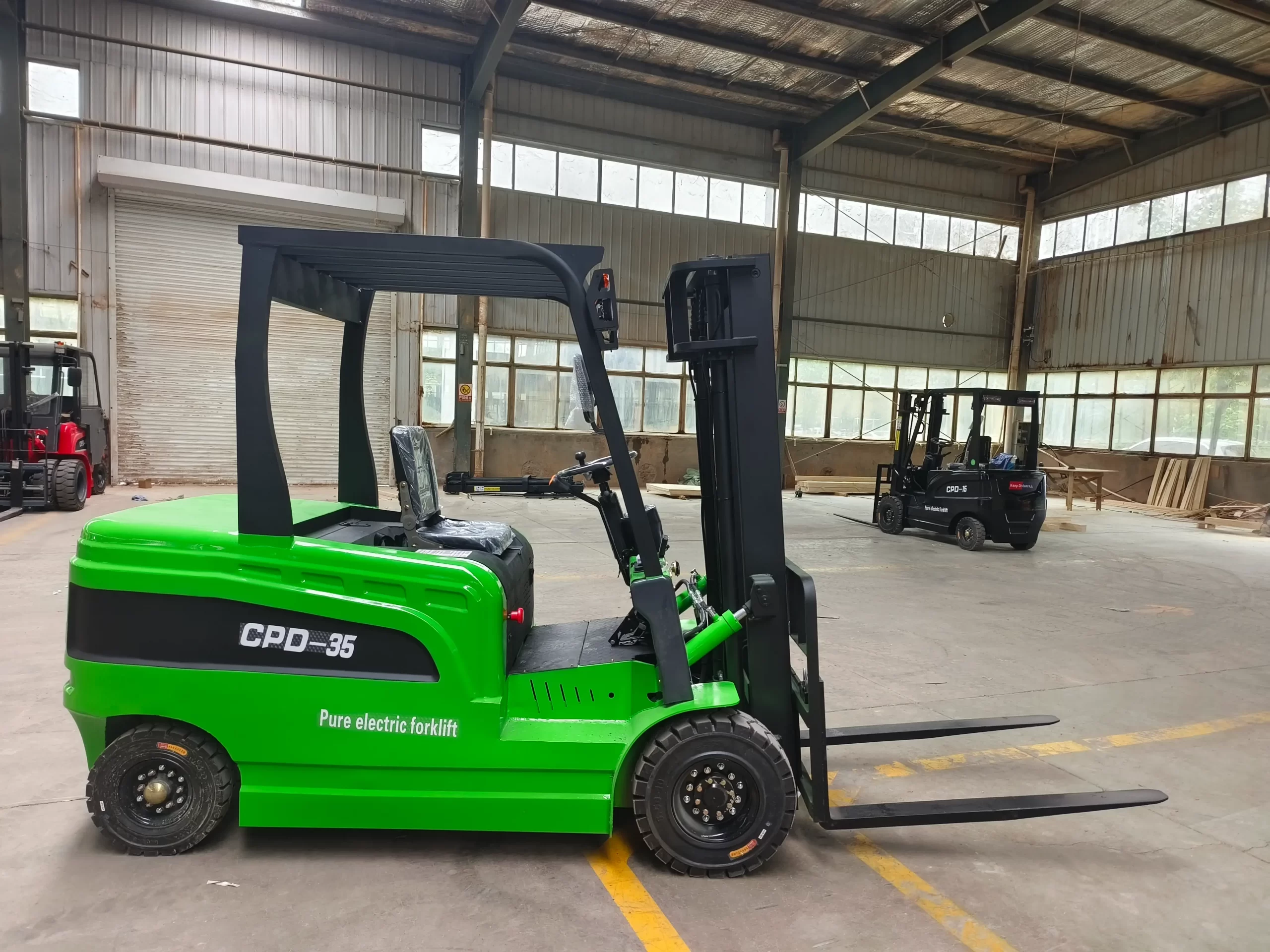 3.5T electric forklift