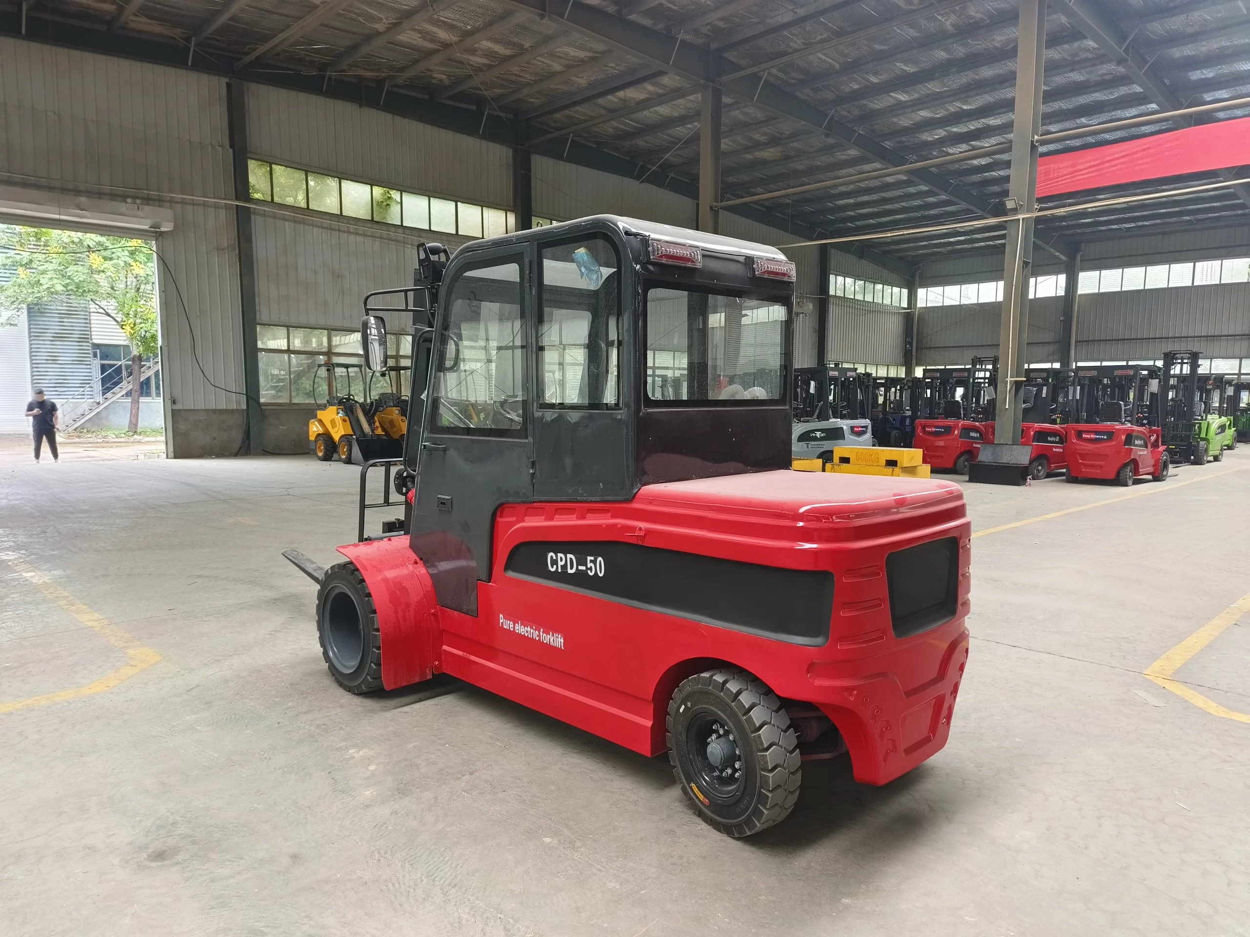 5T electric forklift with cab