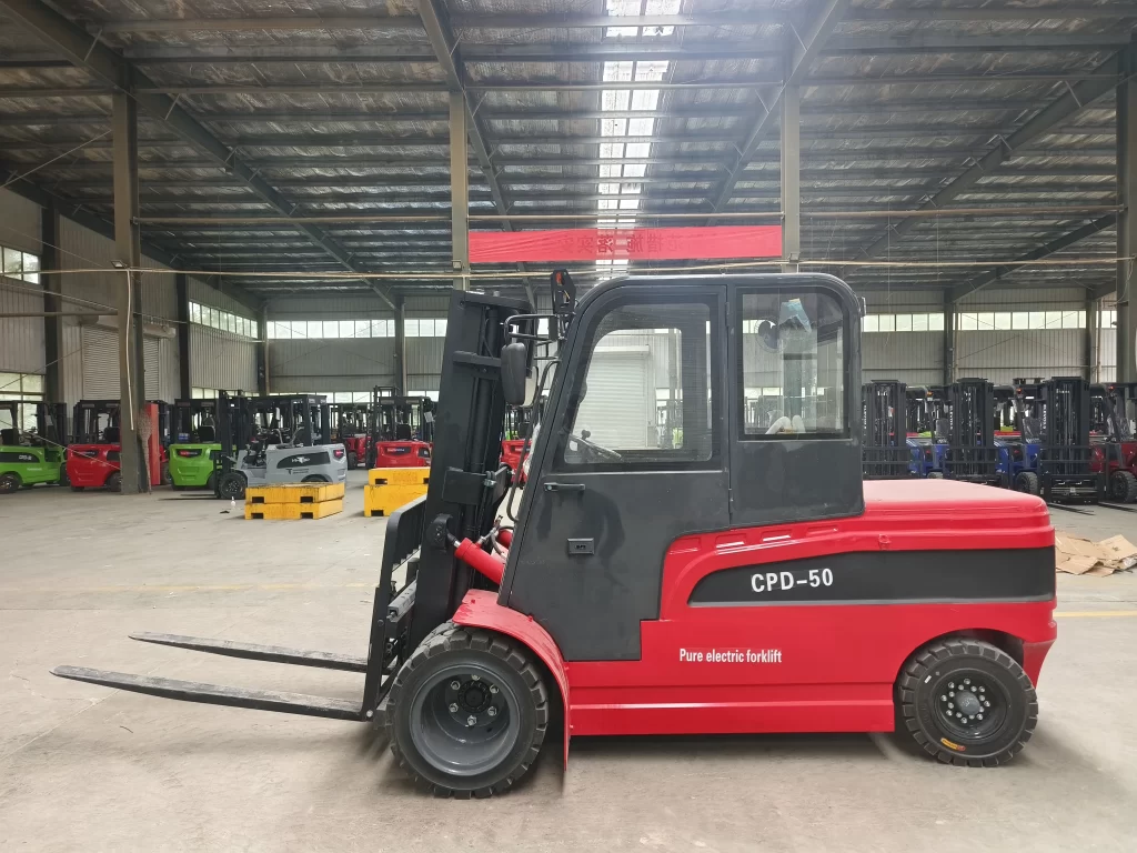5T electric forklift with cab