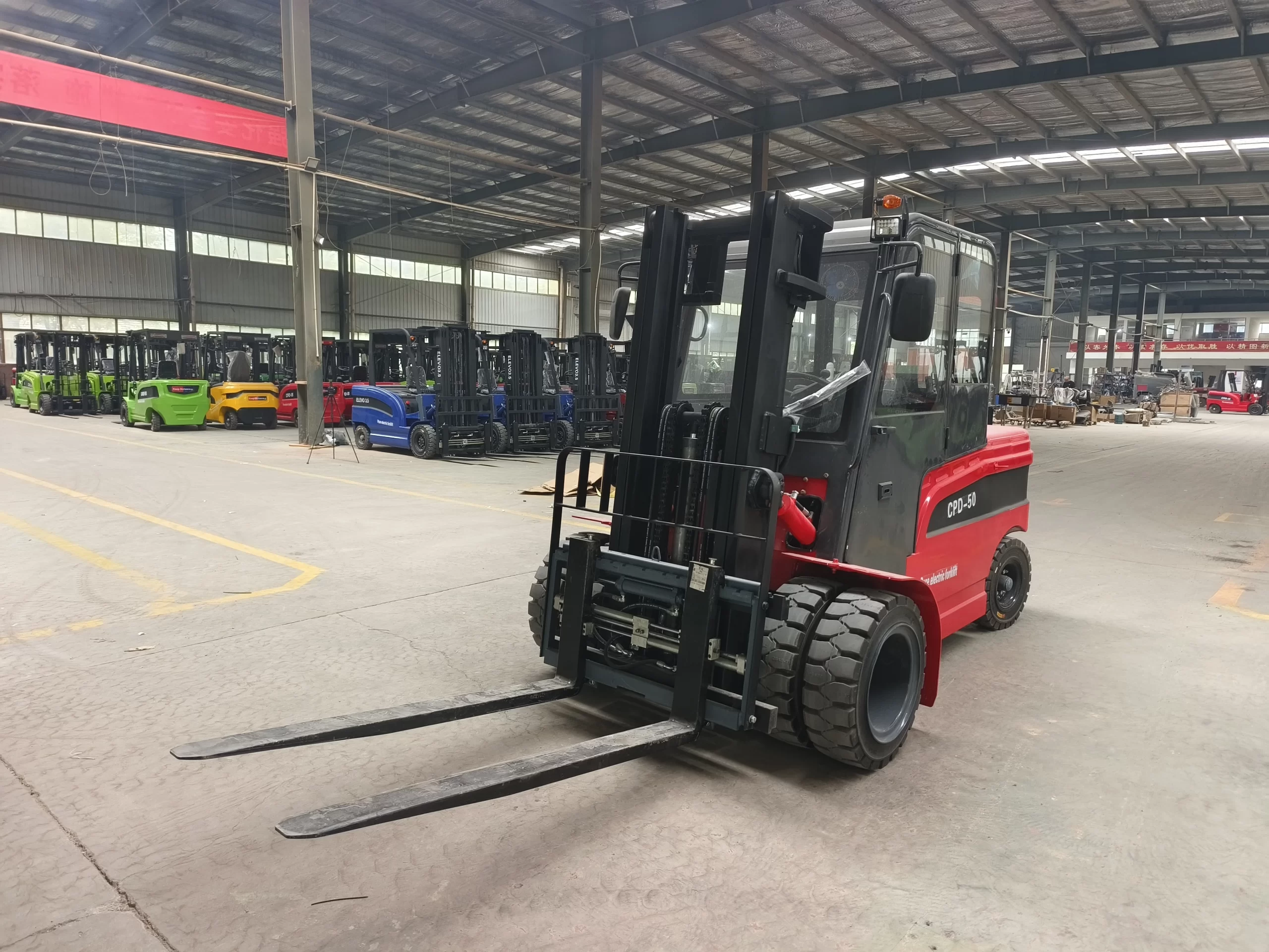5T electric forklift with cab