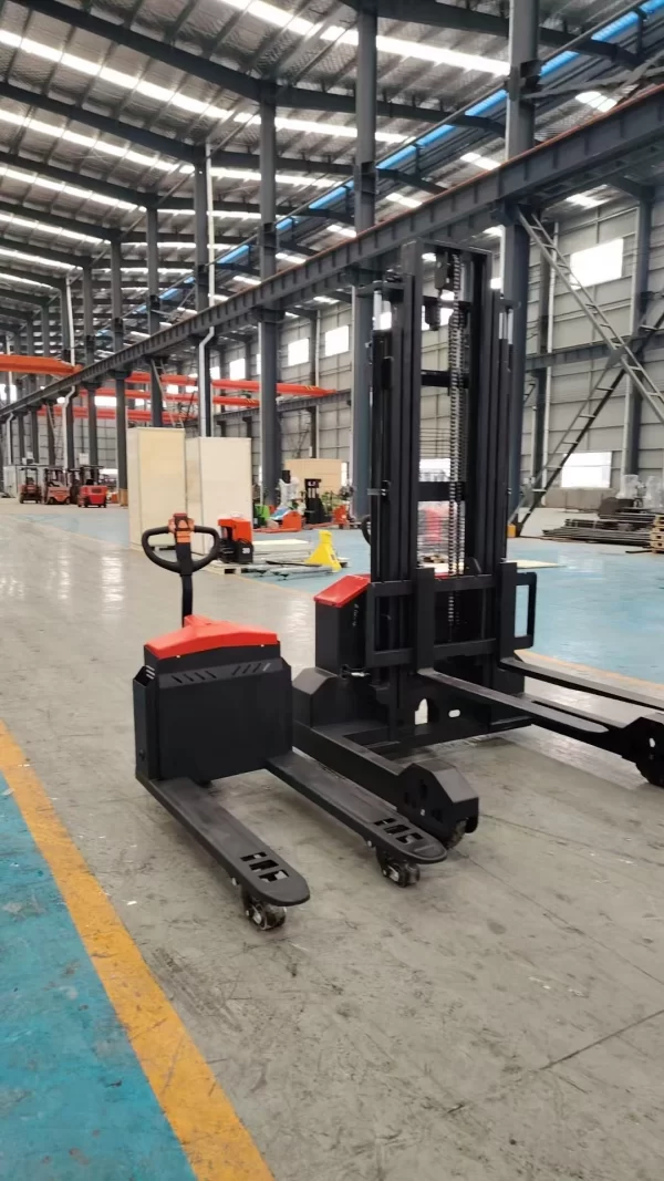 Electric Stacker Truck Pallet - Image 3