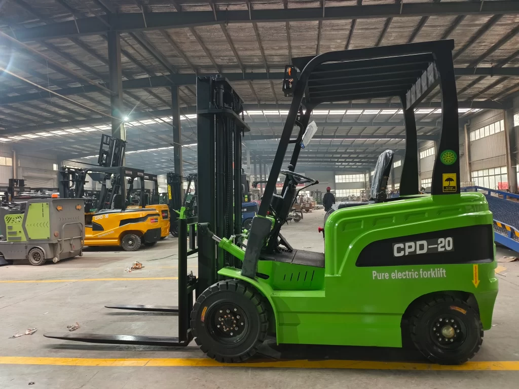 5000lb electric forklift
