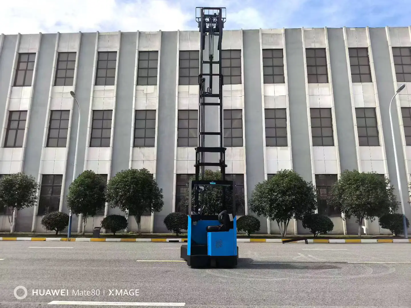 four way reach truck