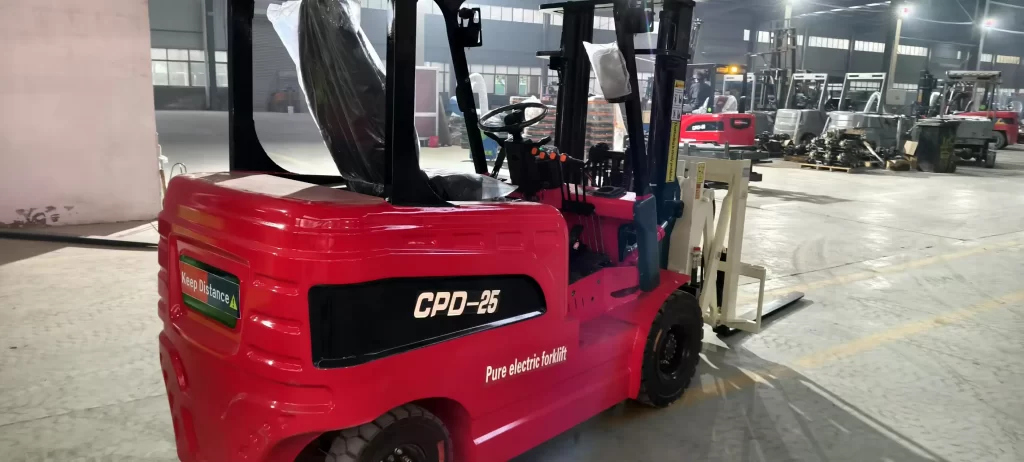 Electric Forklift with Foldable Forks (1)