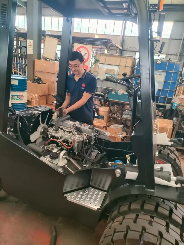 Chinese forklift manufacturer